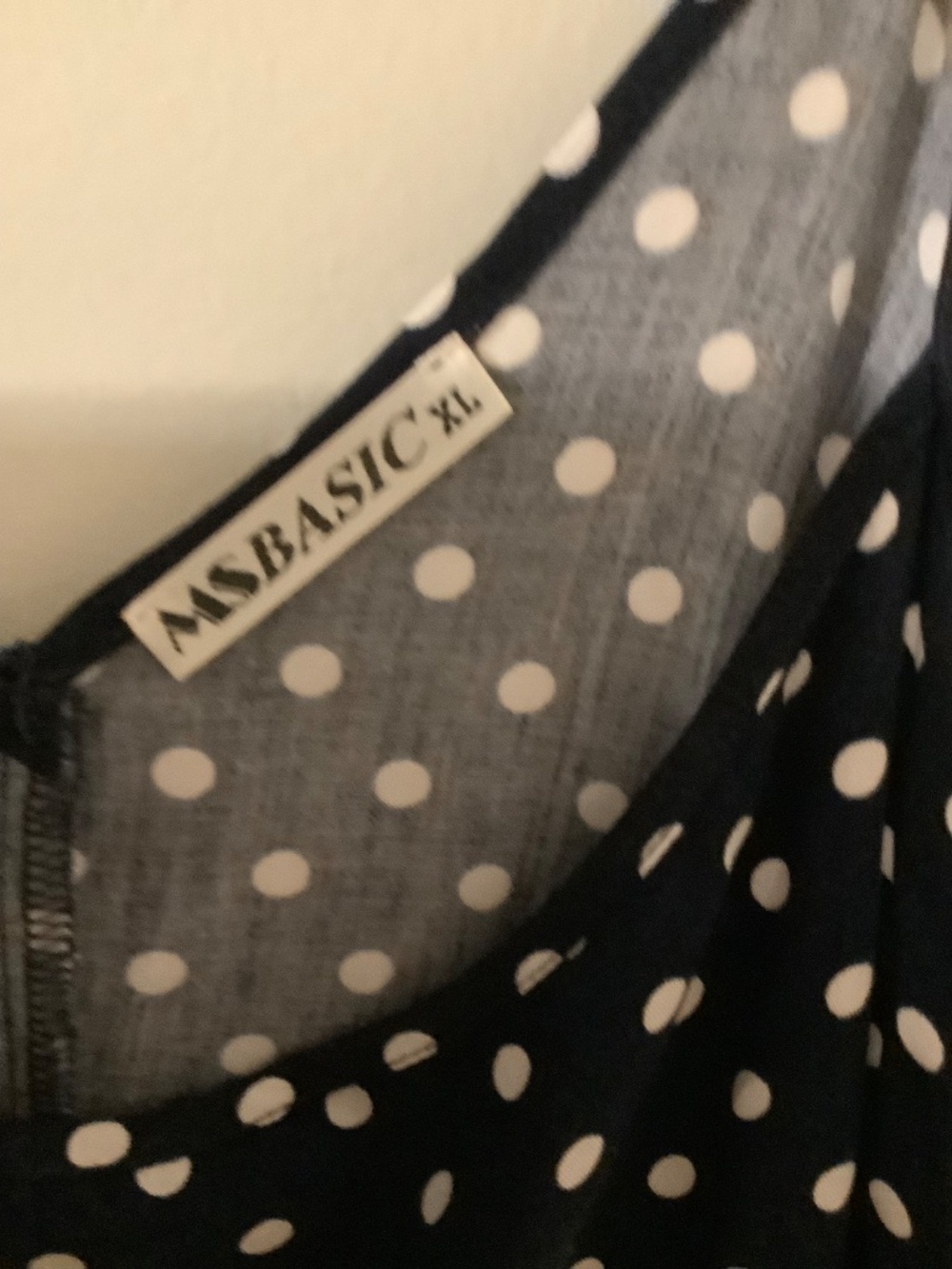 Dress - Picture 3 of 3